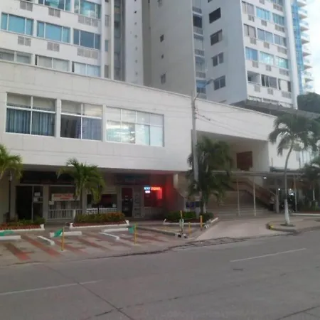 Apartamento En Barrio El Laguito Apartment *
